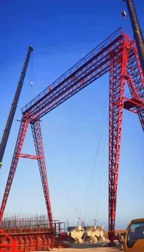 云南龍門吊、昆明龍門、MG50噸門式起重機