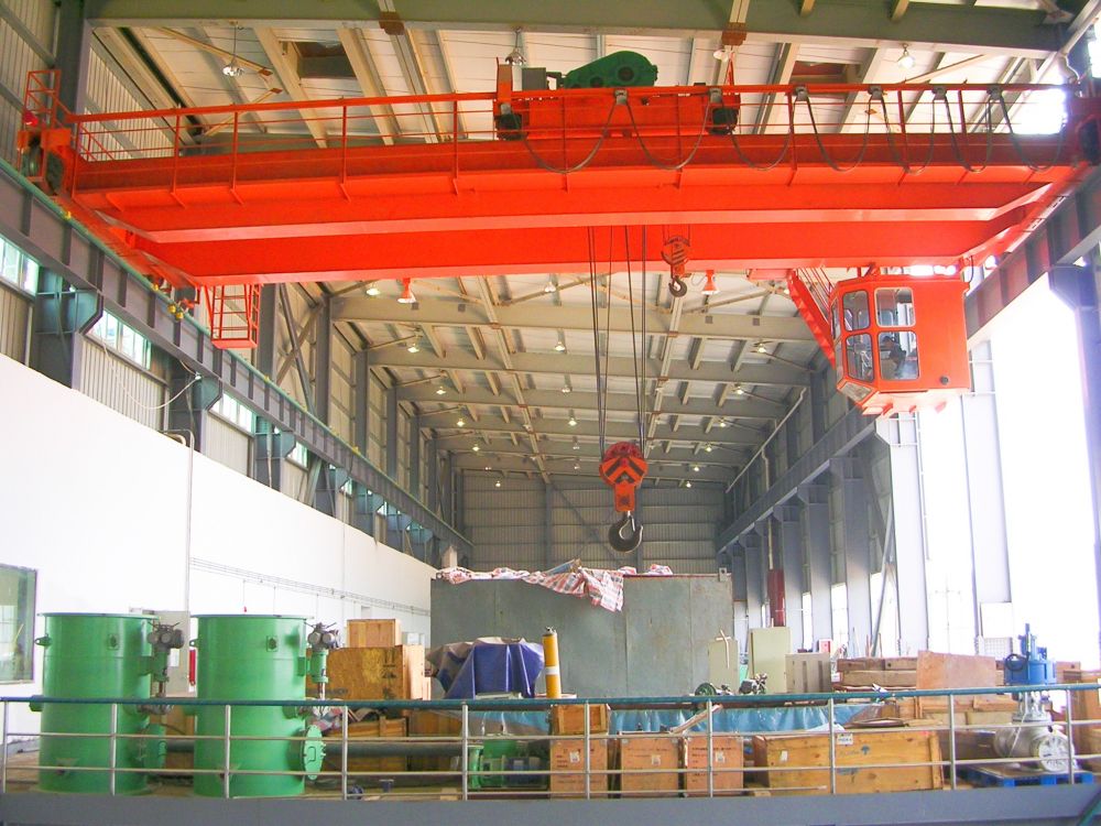 歐式、國標、非標雙梁起重機、吊機、天車、QD型吊鉤橋式起重機