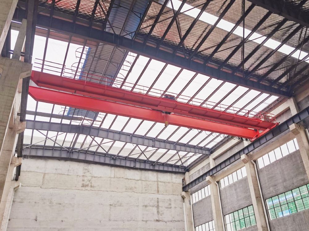 瀘州雙梁天車、吊機(jī)、歐式新型雙梁橋式起重機(jī)廠家銷售、安裝維修