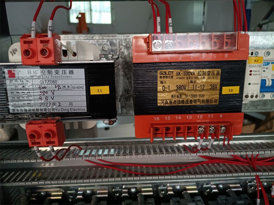 橋門式起重機(jī)成套電氣箱電器柜、PLC自動(dòng)化編程