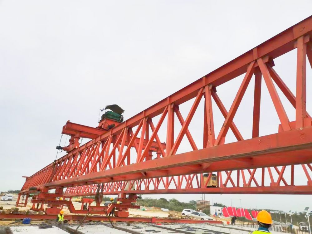 河南商丘架橋機租賃、路橋門機、提梁機租賃出租廠家服務(wù)