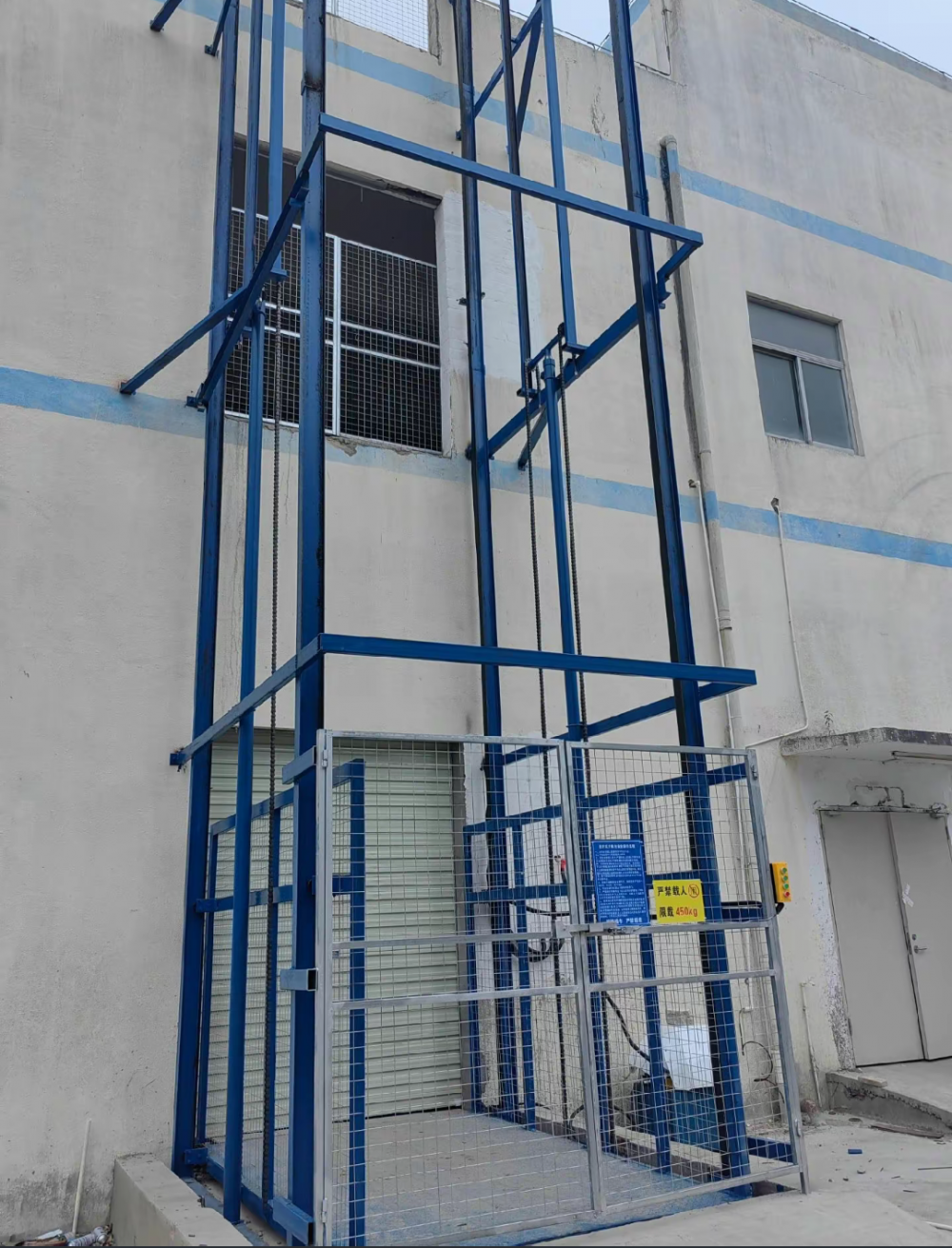 鏈條導(dǎo)軌式液壓升降機(jī)、浙江升降機(jī)廠家、價(jià)格