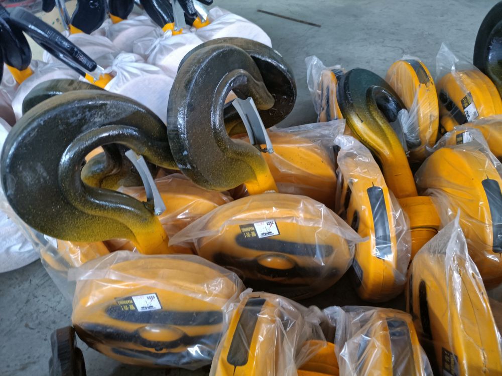 菏澤起重機(jī)械廠家銷售、10噸電動(dòng)葫蘆吊鉤