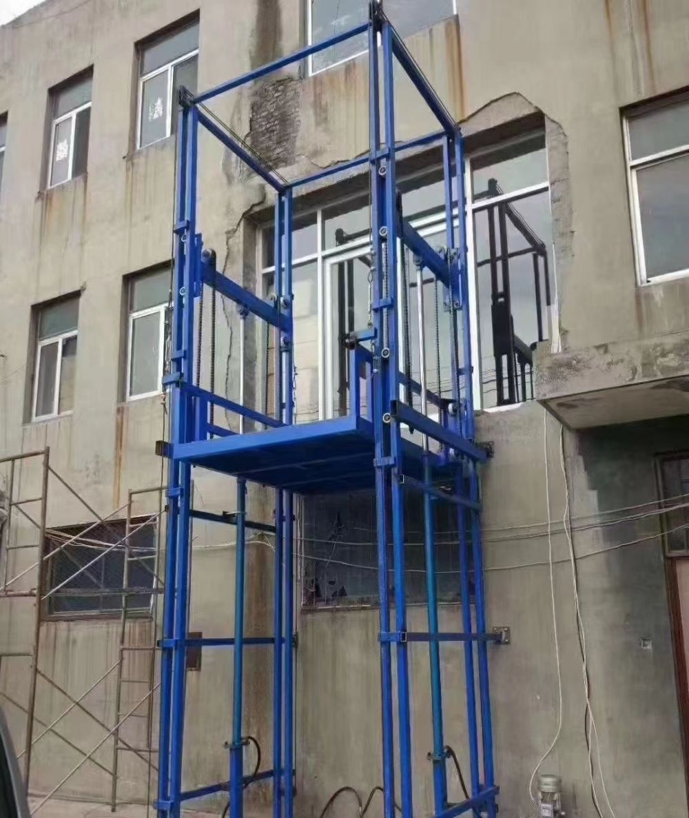 升降機(jī)廠家品牌產(chǎn)地、鏈條導(dǎo)軌式液壓升降機(jī)、載貨平臺(tái)