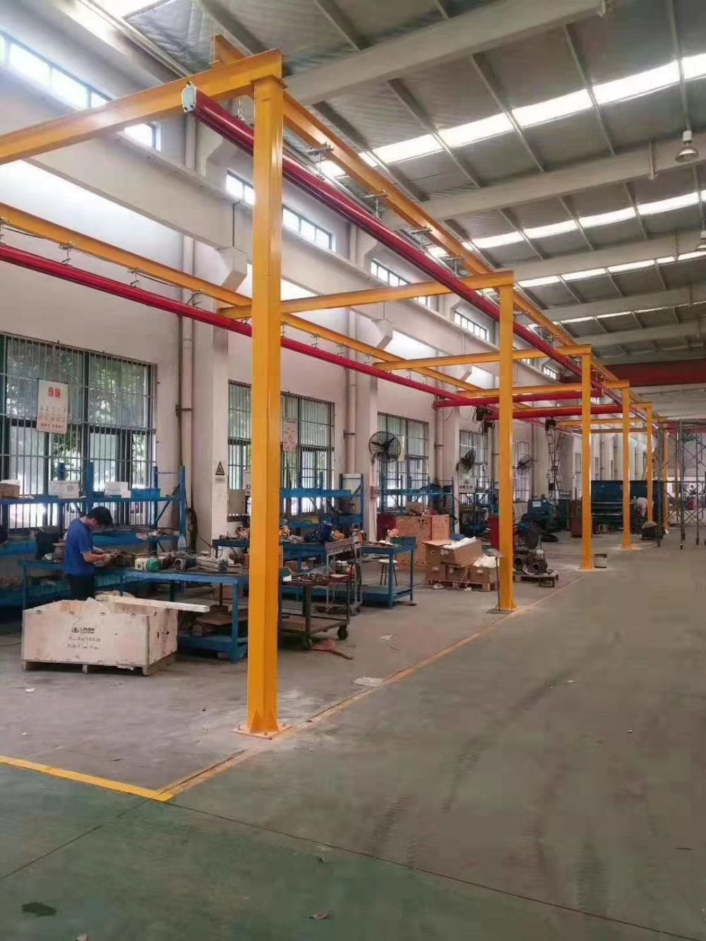 河南新鄉(xiāng)KBK制造廠家、自立式/立柱式KBK柔性組合起重機(jī)