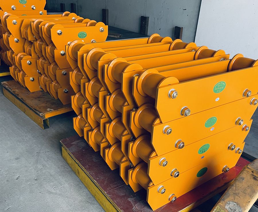 廣州手動起重機端梁、手動軌面小車、軌面手推跑車