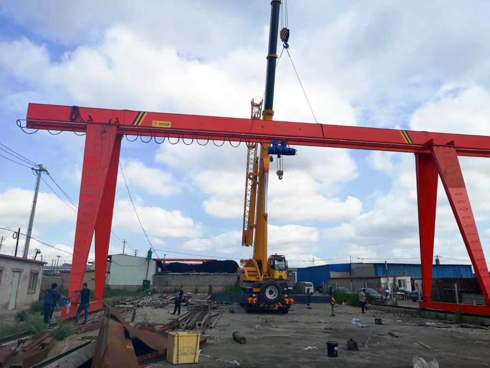 成都龍門(mén)吊、電動(dòng)單梁門(mén)式起重機(jī)廠(chǎng)家銷(xiāo)售安裝維修