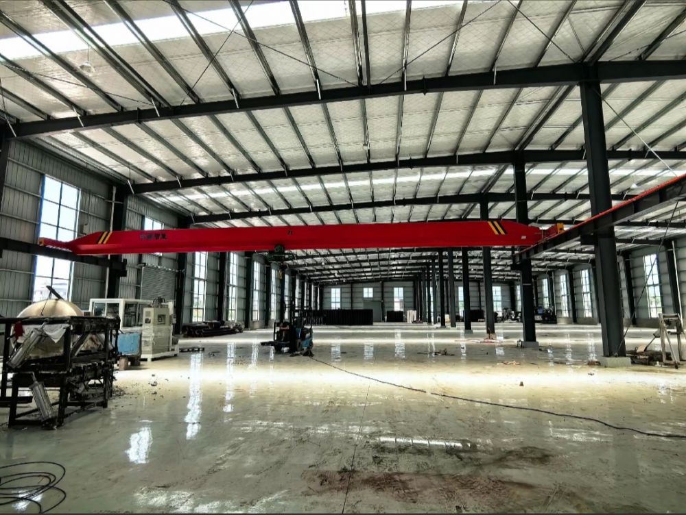 LDA電動單梁起重機產(chǎn)品特性、自重輪壓、技術參數(shù)