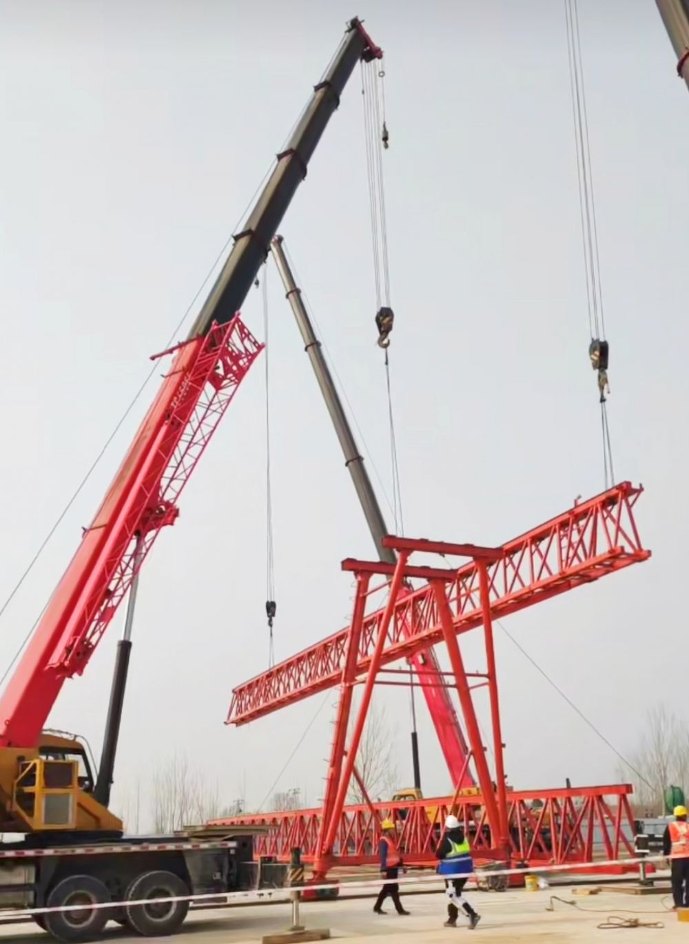 梁場(chǎng)龍門(mén)吊.jpg