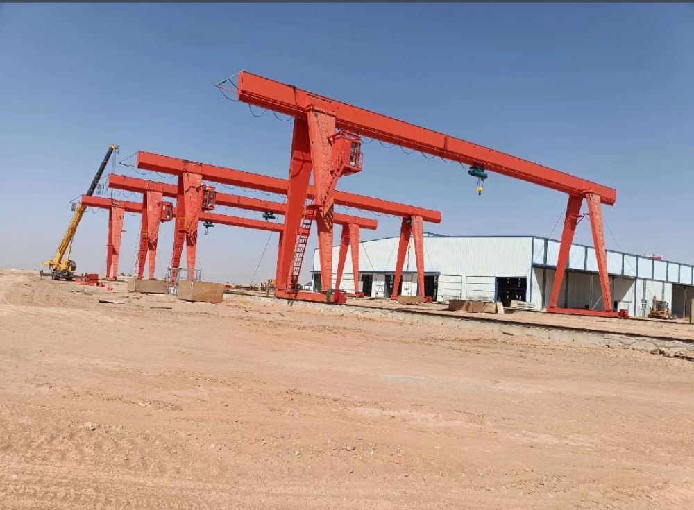 箱式電動單梁龍門吊、MH型箱形電動單梁門式起重機