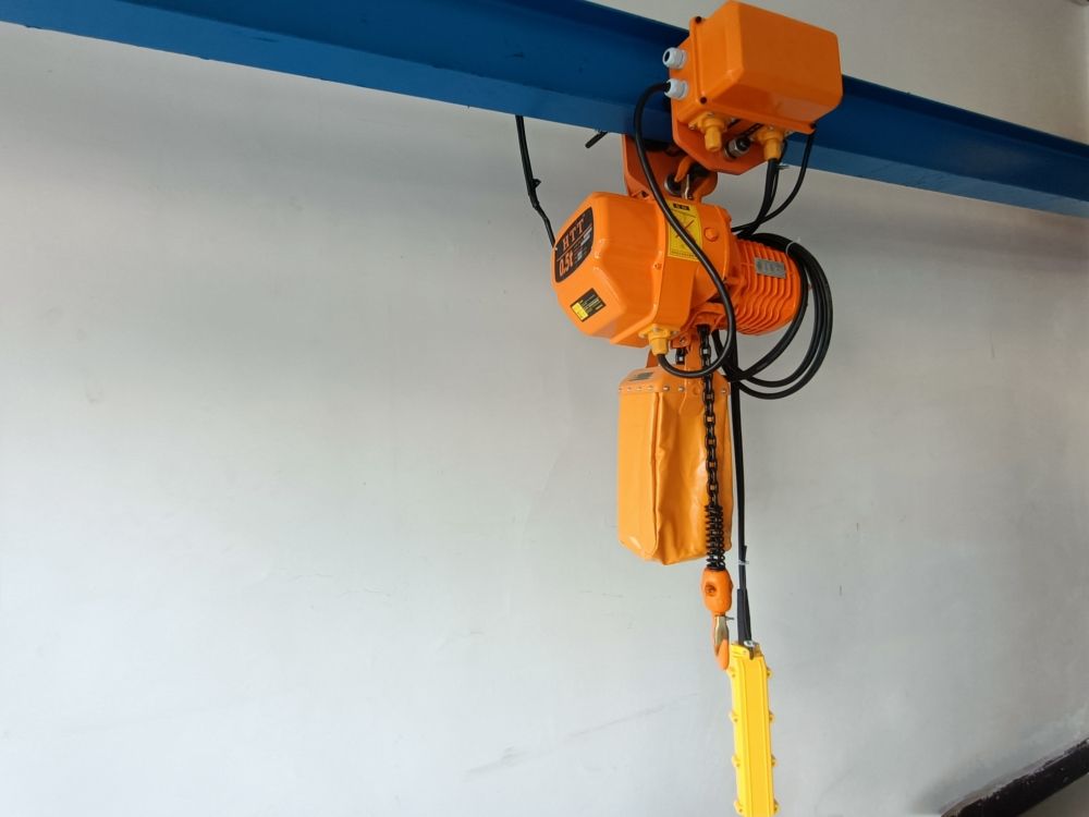 電動小車運行式環(huán)鏈葫蘆、臺州博能起重機械設(shè)備有限公司