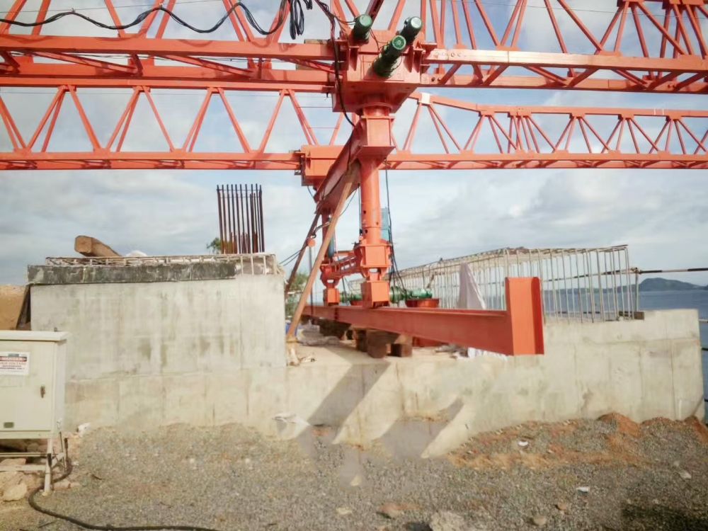 西藏架橋機(jī)廠家制造、安裝調(diào)試、搬遷移裝、改造維修及租賃出租服務(wù)