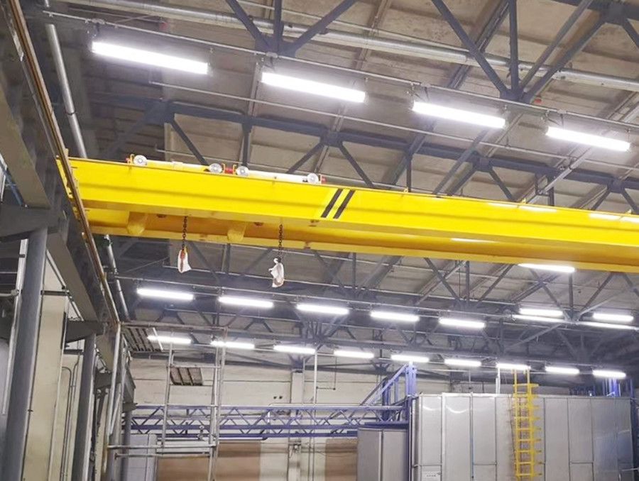 重慶起重機(jī)械、LHE型電動(dòng)葫蘆雙小車雙梁橋式起重機(jī)