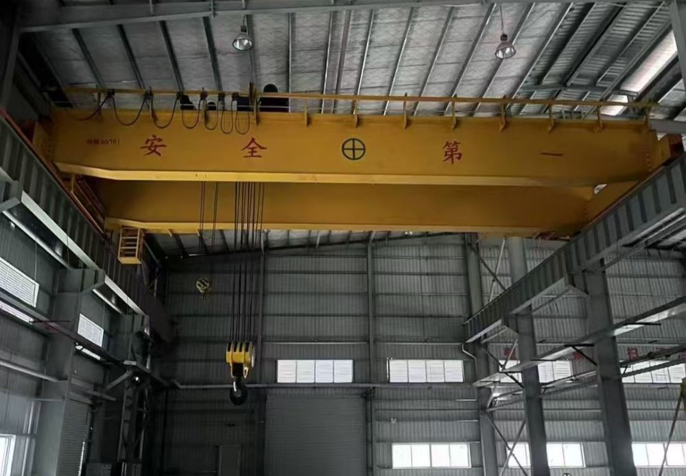 LH型電動葫蘆雙梁橋式起重機(jī)、天車、吊機(jī)