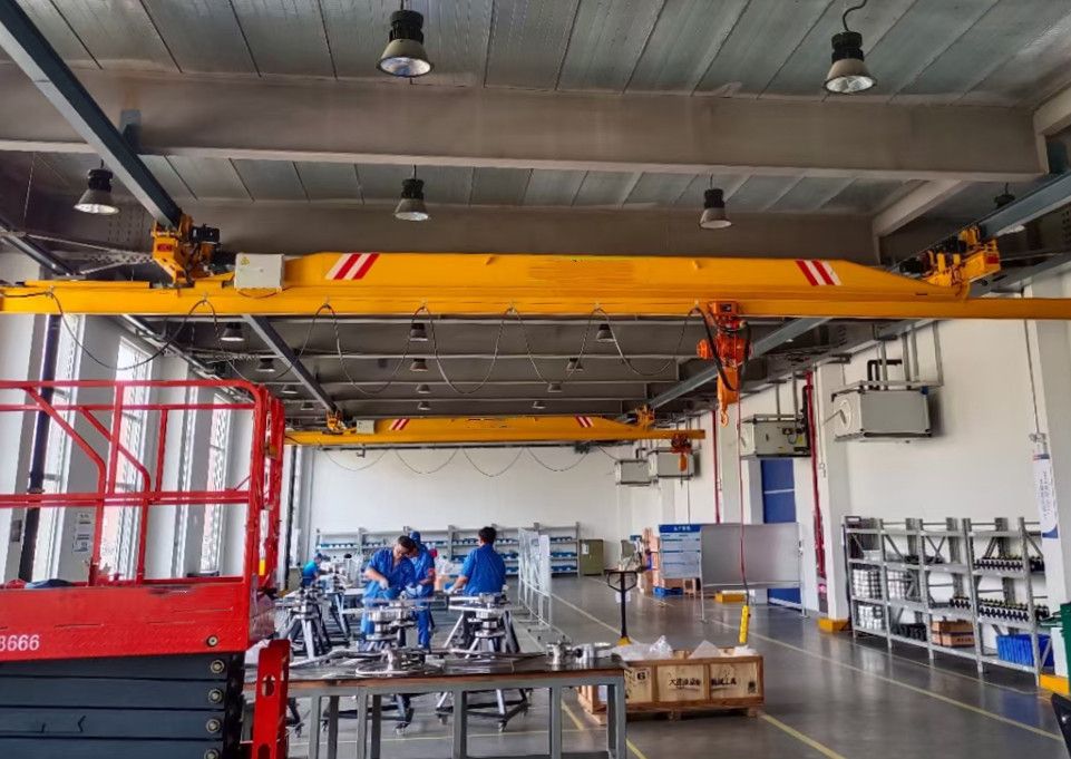 鄭州橋式起重機、LX型電動懸掛起重機廠家直銷