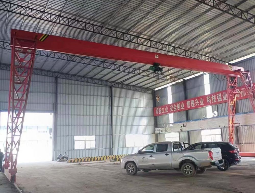 電動門式起重機、龍門吊生產(chǎn)廠家、龍門吊制造、龍門吊安裝維修