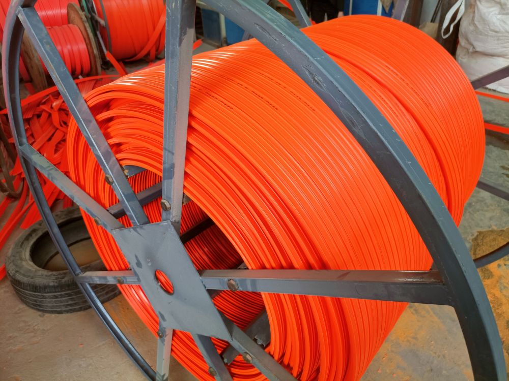 滑觸線生產(chǎn)廠家、無(wú)接縫滑觸線批發(fā)零售、安裝維修