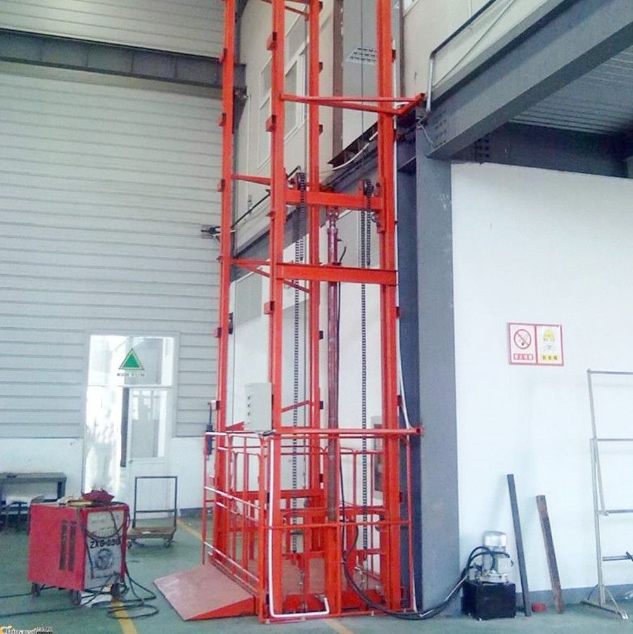 山東臨沂升降機(jī)、載貨平臺(tái)、鏈條導(dǎo)軌式升降機(jī)廠家銷售