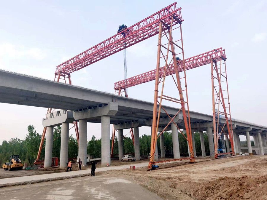 西藏拉薩龍門吊、路橋工程提梁機(jī)、門式起重機(jī)廠家銷售安裝維修