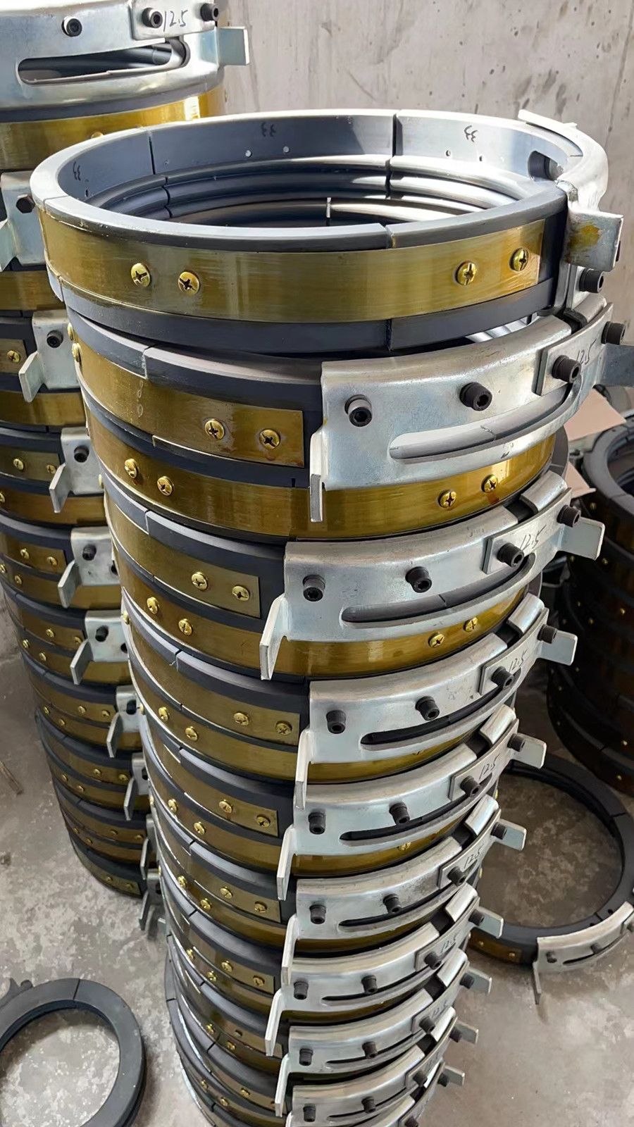 蘭州導(dǎo)繩器、防爆導(dǎo)繩器、電動葫蘆導(dǎo)繩器批發(fā)