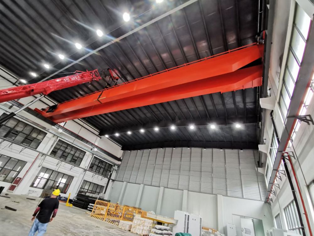 浙江寧波LH型電動葫蘆單鉤、LH型葫蘆雙鉤橋式起重機