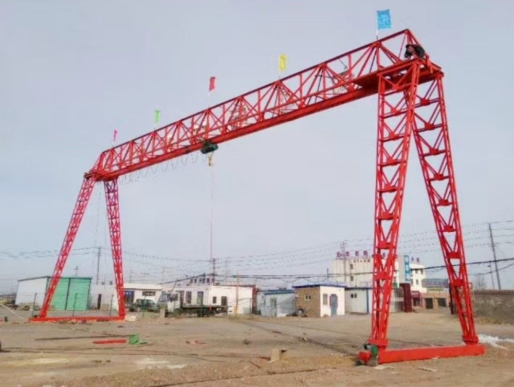 龍門吊廠家、價格、品牌、電動單梁門式起重機設計制造、安裝維修