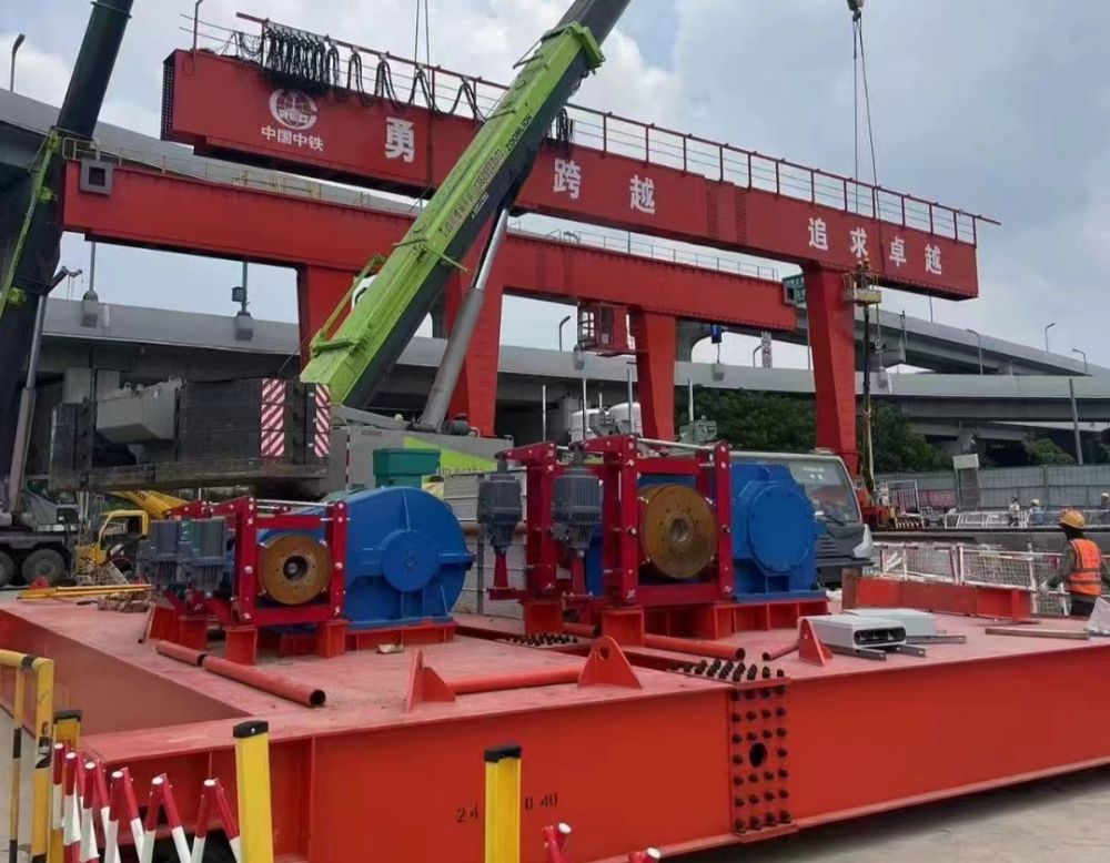 地鐵專用出渣機(jī)制造、出渣機(jī)租賃、回收、拆卸廠家服務(wù)