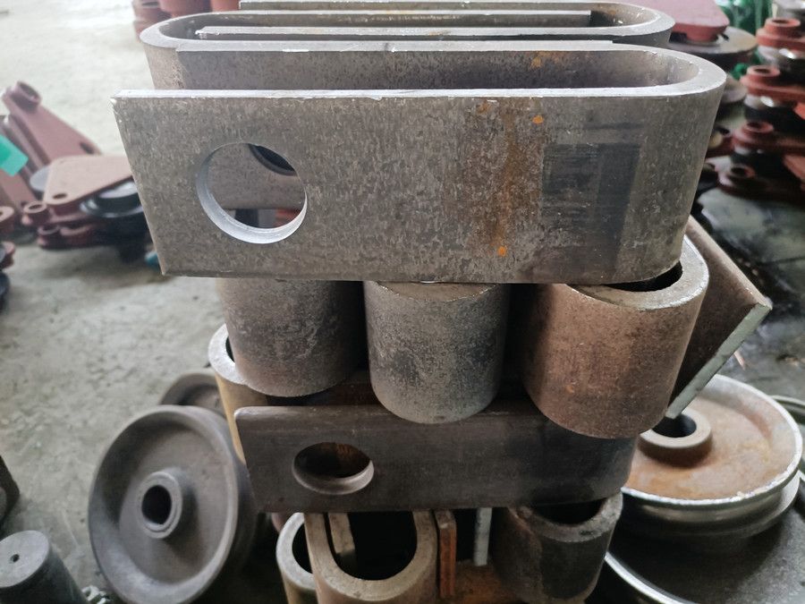 河南新鄉(xiāng)電動葫蘆配件廠家批發(fā)、10噸電動葫蘆偏掛輪、倍滑輪