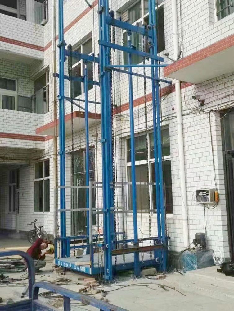 陜西升降機(jī)、液壓鏈條導(dǎo)軌式升降機(jī)、升降平臺(tái)