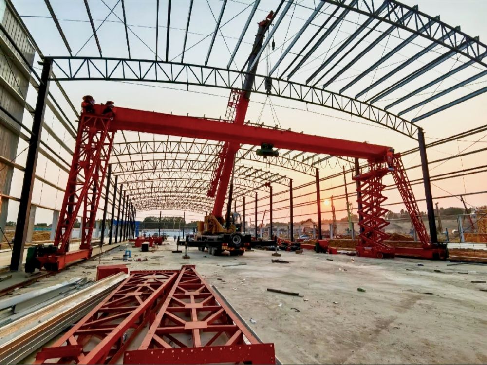 MH型電動(dòng)單梁門式起重機(jī)、花架單梁龍門吊