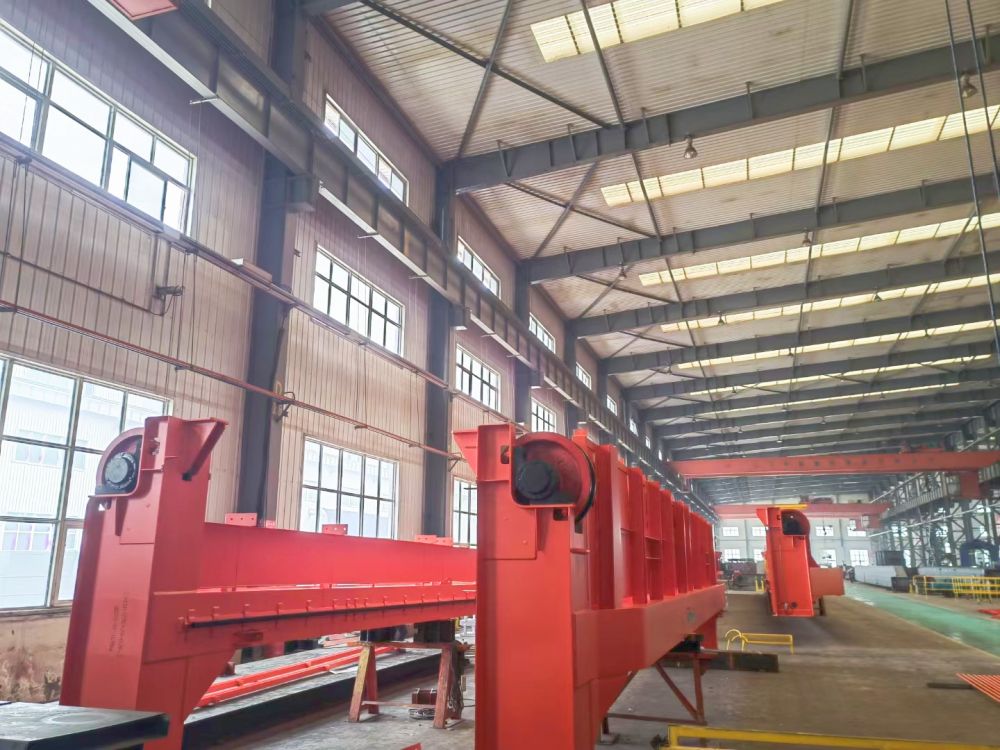 LH型電動葫蘆雙梁起重機(jī)、QD型吊鉤橋式起重機(jī)