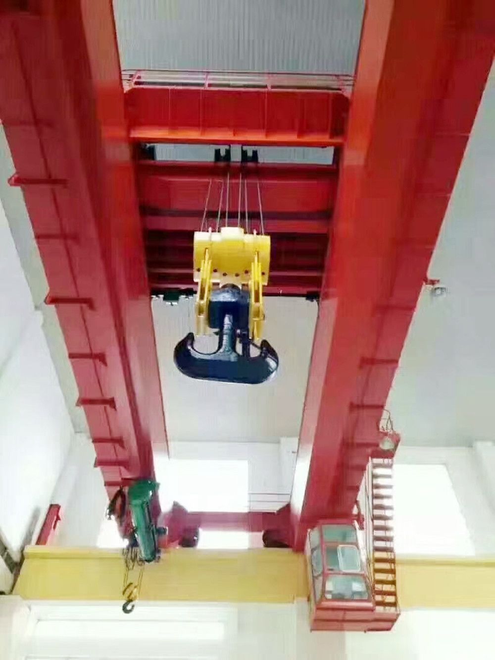 河南起重機(jī)、濟(jì)源QD型雙梁吊鉤橋式起重機(jī)廠家銷售、安裝維修