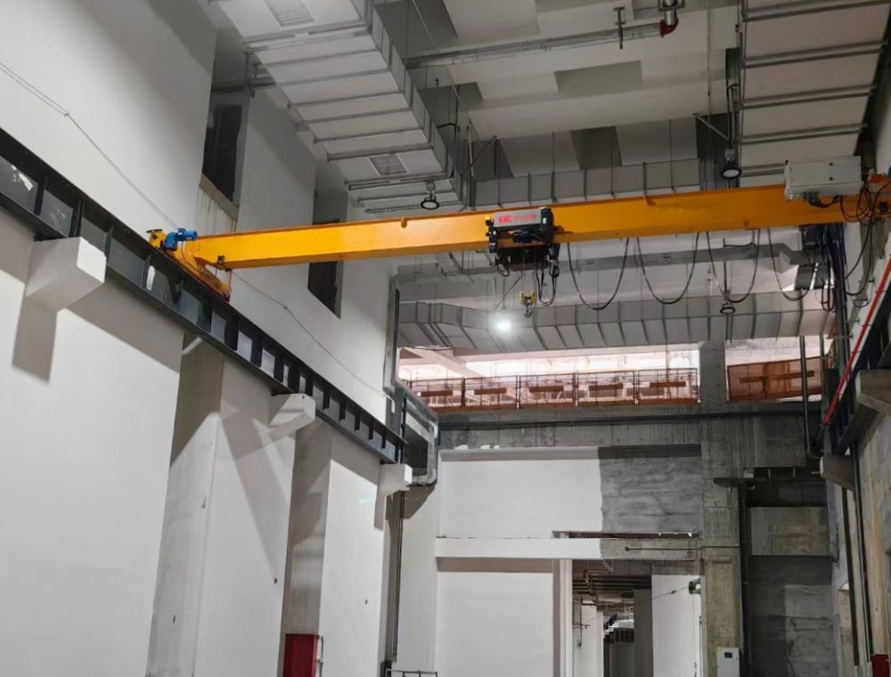 HD型電動單梁起重機、歐式起重機生產(chǎn)廠家、新科起重機