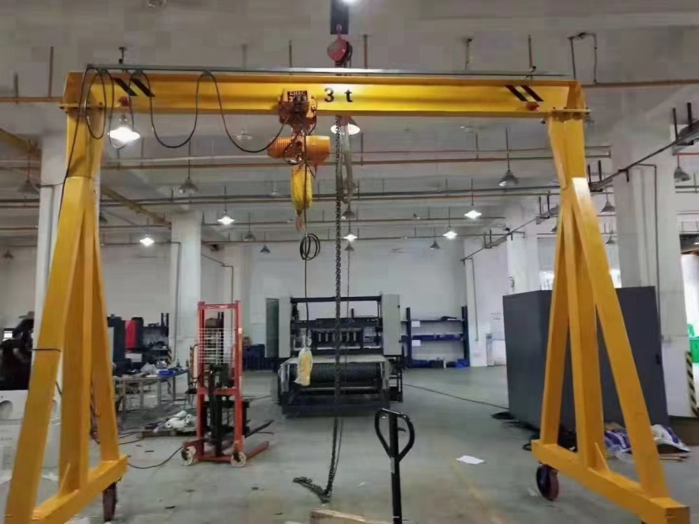 小型龍門吊、電動無軌行走龍門吊、門式起重機制造安裝維修