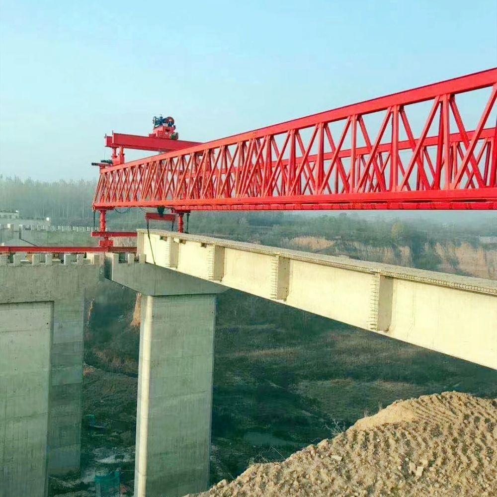 出租架橋機(jī)、架橋龍門吊、提梁機(jī)、單雙梁門式起重機(jī)租賃出租安裝維修