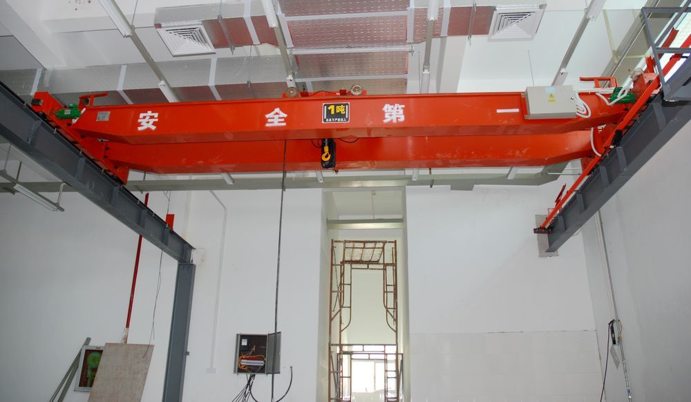 橋式起重機(jī)、LH型環(huán)鏈葫蘆雙梁起重機(jī)