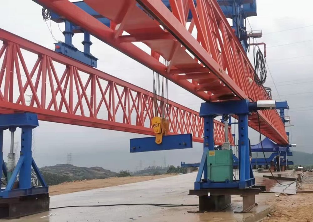 公路鐵路高鐵架橋機(jī)、架橋機(jī)租賃出租、搬遷移裝