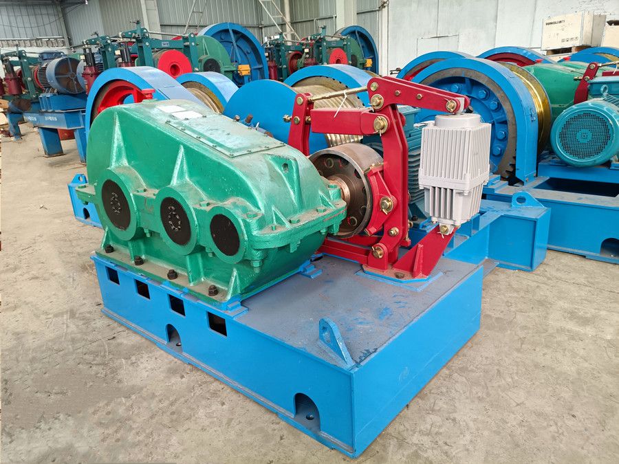 河南卷揚(yáng)機(jī)、快速、慢速、電控卷揚(yáng)機(jī)廠家銷售