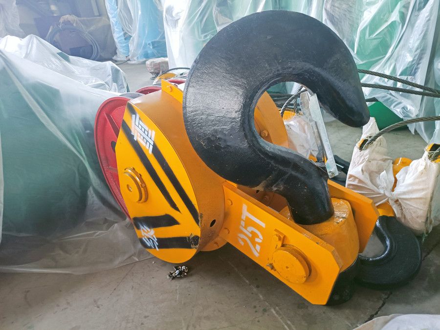 徐州起重吊鉤銷售-雙梁吊鉤、電動葫蘆吊鉤、吊具
