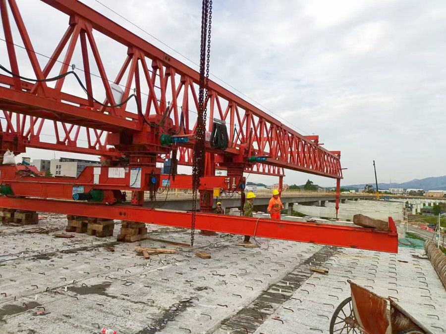 蘭州架橋機(jī)、蘭州路橋起重設(shè)備供貨安裝、租賃回收