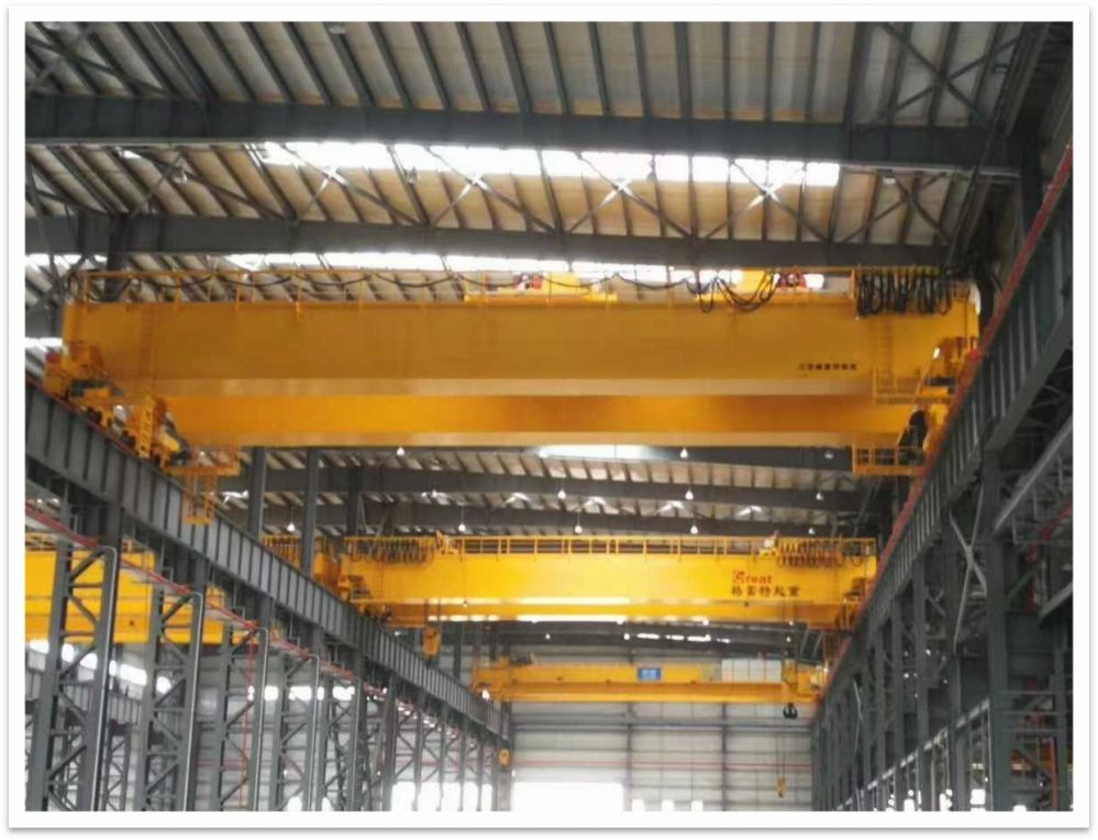 福建三峽國際風(fēng)電產(chǎn)業(yè)園QE300t+300t 歐式雙梁橋式起重機(jī)