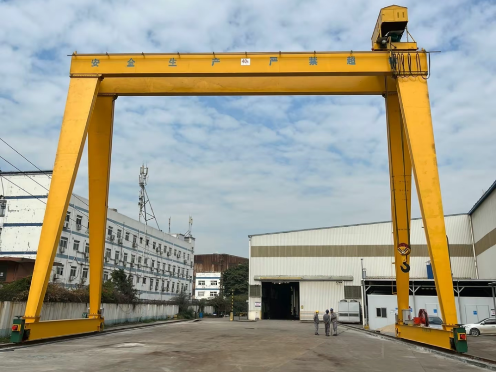 MG型單小車雙梁門式起重機、ME型雙小車門式起重機、龍門吊