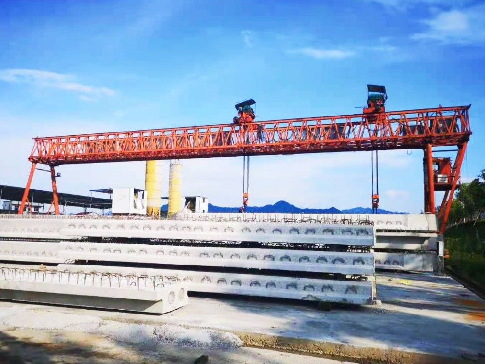 ME型雙小車路橋?qū)Ｓ瞄T式起重機