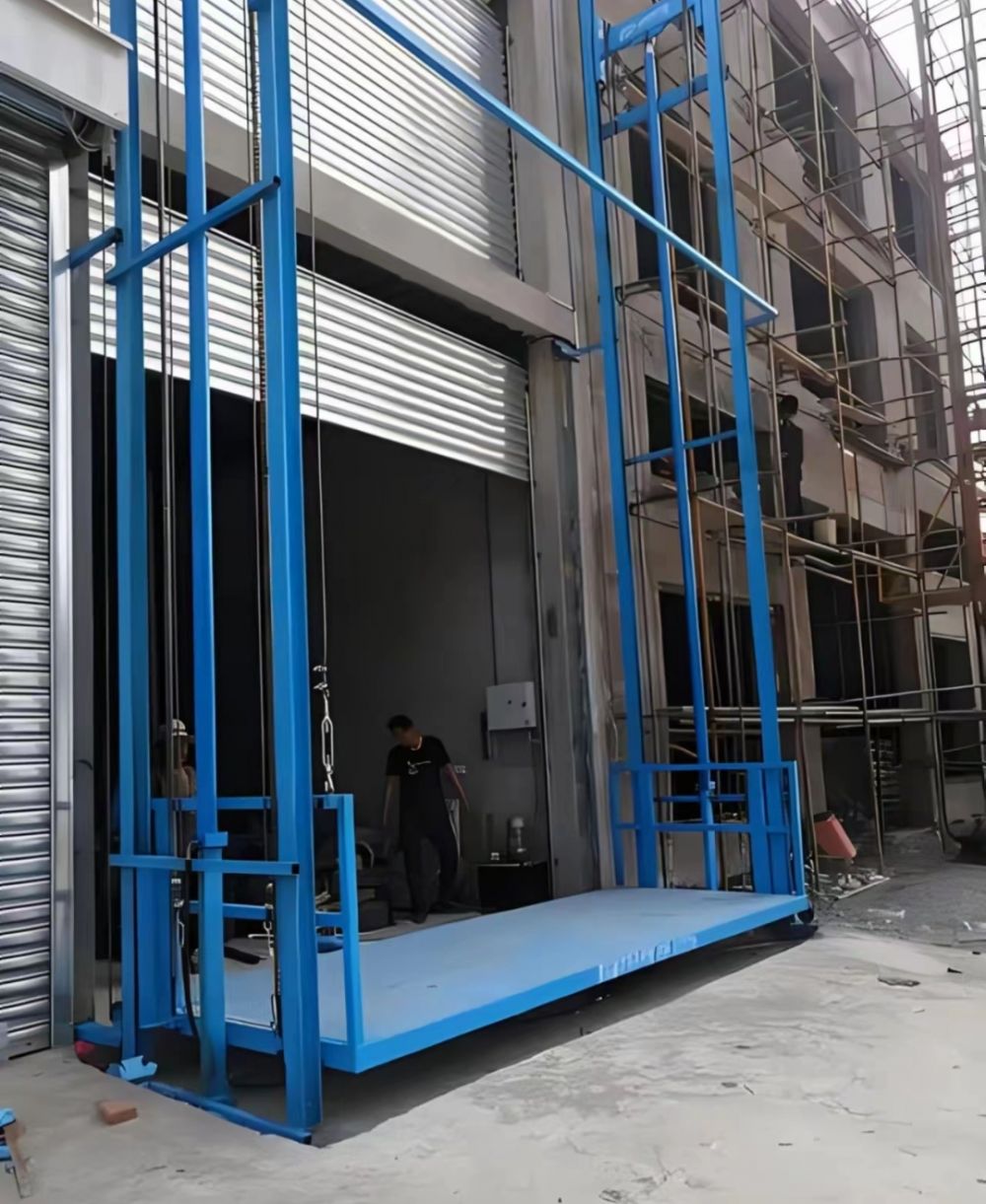 鏈條導(dǎo)軌式液壓升降機(jī)、液壓升降機(jī)、載貨平臺(tái)