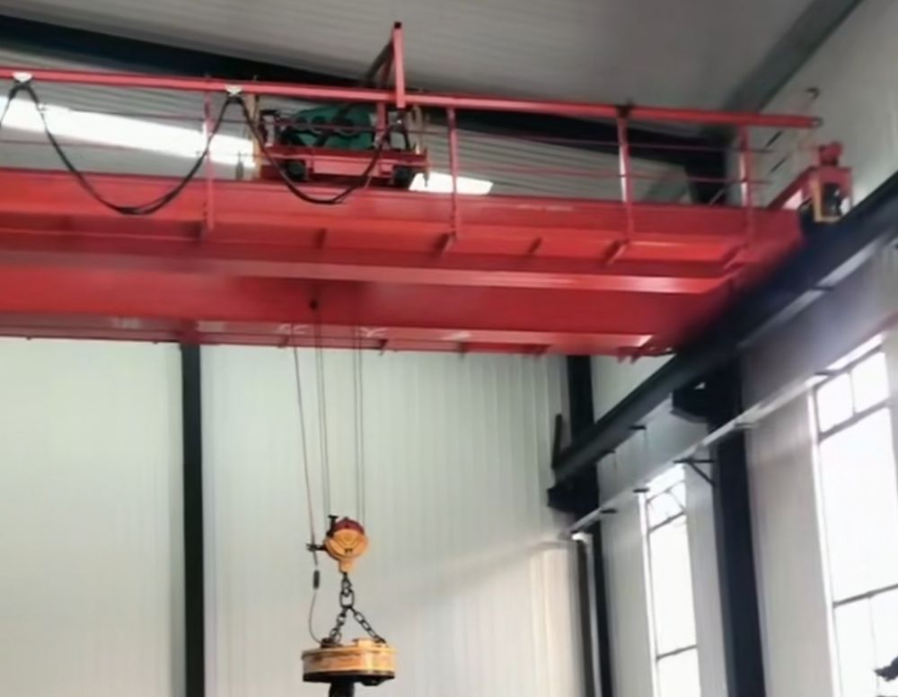 西安起重機、電磁吊鉤橋式起重機、電磁行車、電磁天車