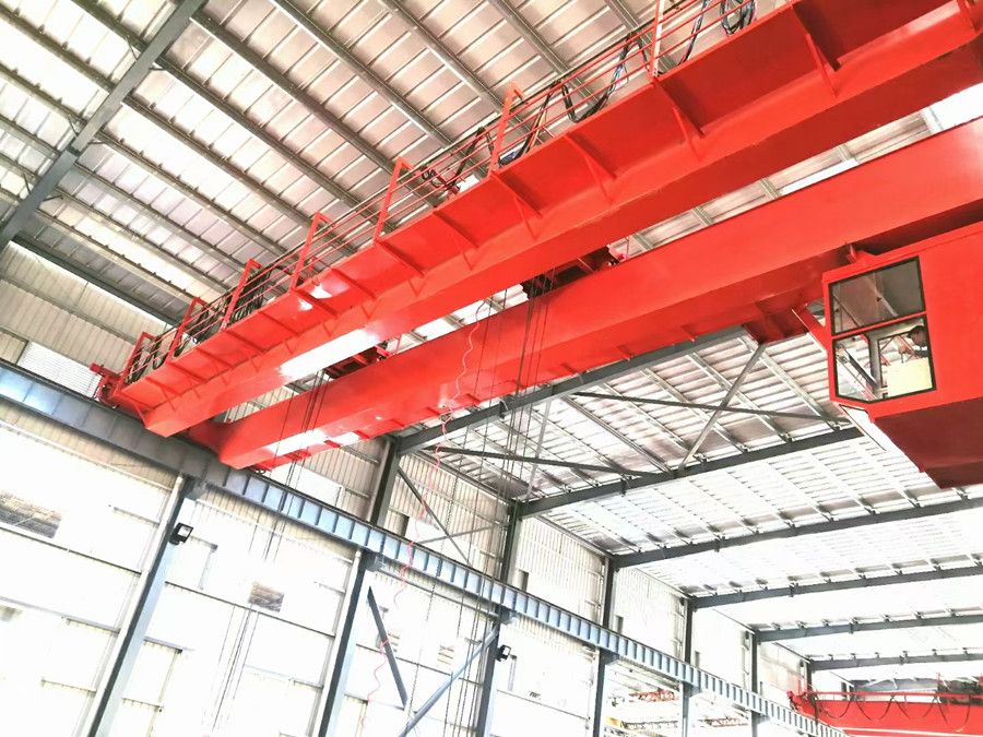 大連起重機(jī)、天車、吊機(jī)廠家銷售、QD型雙梁吊鉤橋式起重機(jī)