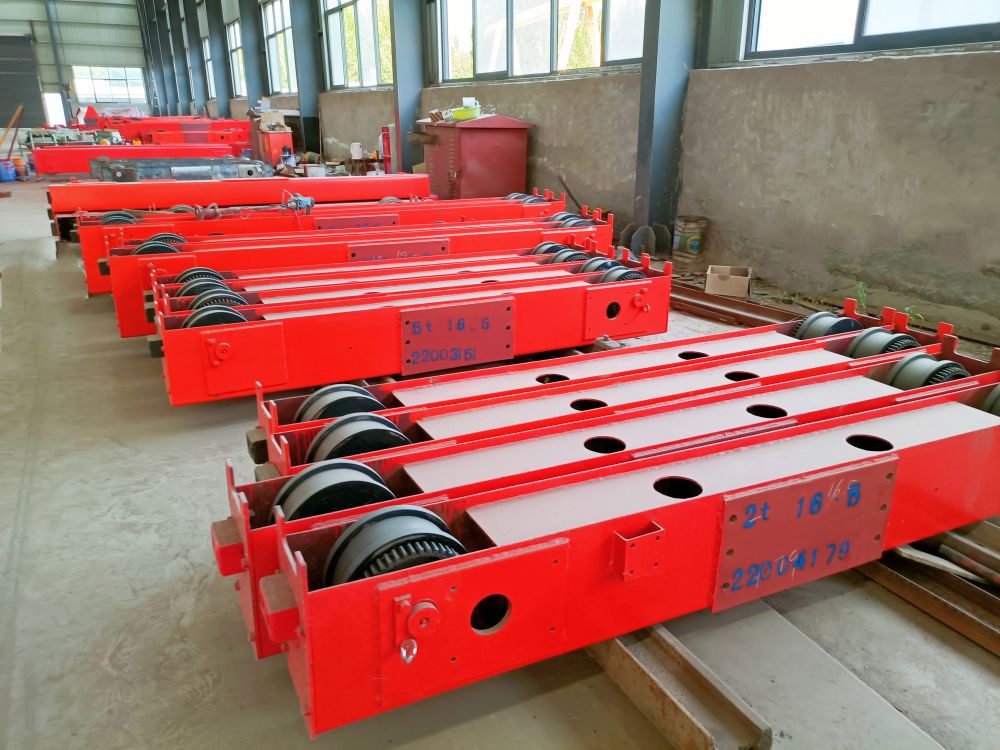 廣東汕頭橋門式起重機(jī)大車運行機(jī)構(gòu)、端梁廠家銷售供貨