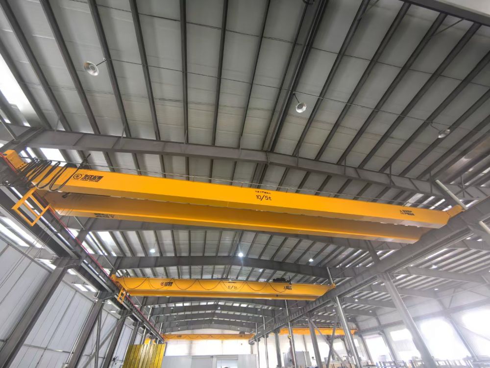 江西贛州電動葫蘆橋式起重機、葫蘆雙天車、吊機、行車