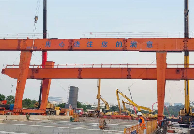 起重機(jī)啃軌是什么原因造成的