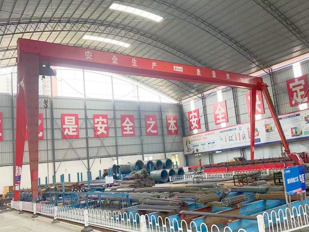 龍門吊廠家品牌、MH型電動單梁門式起重機制造、安裝維修